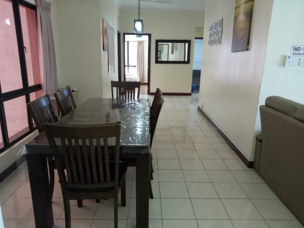 Jack'S Condoapartment @ Marina Court Resort Condominium Kota Kinabalu Exterior foto